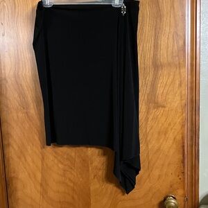 Chic Asymmetrical Black Skirt with rhinestone silver brooch